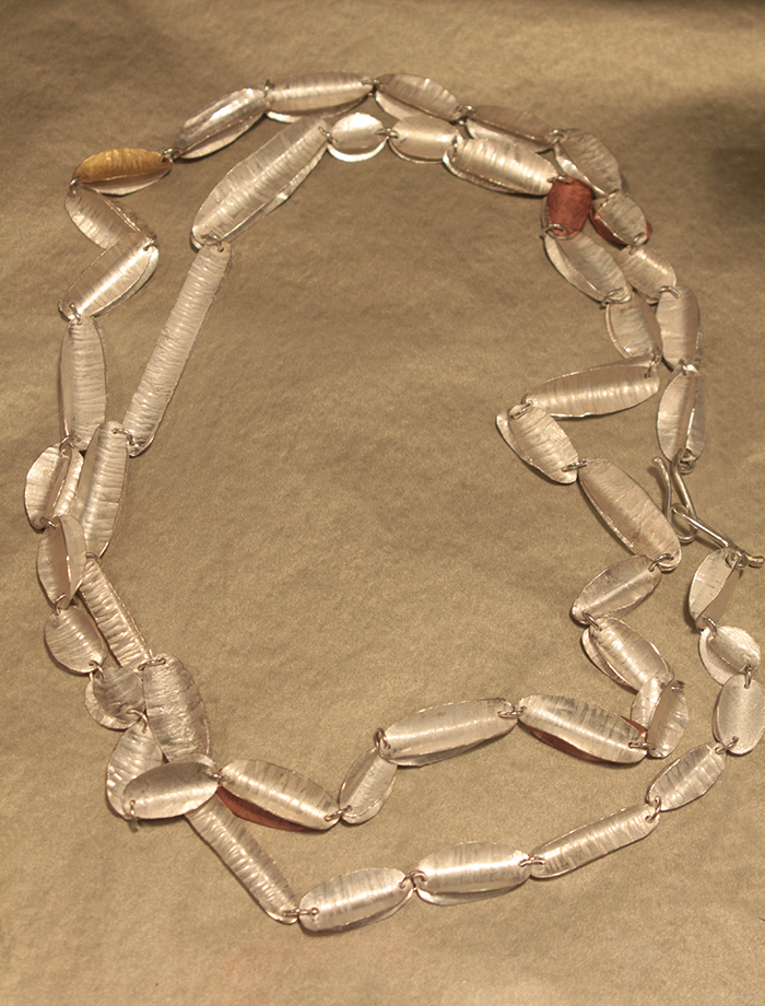 syann long birch necklace 1
